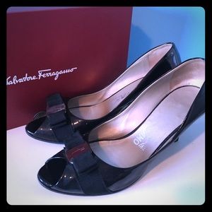 Ferragamo Vara Heels